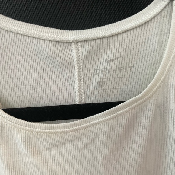 Nike Ribbed Racerback Tank - Picture 3 of 3